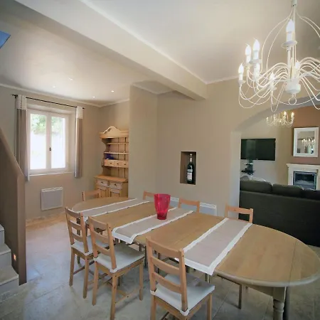 In Provence With Infinity Pool 别墅 *