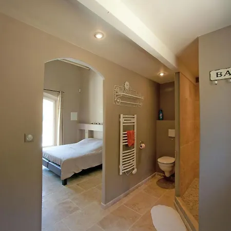 Luxury In Provence With A Private Pool Villa